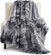Bedding, men's sofas with soft and fluffy faux fur blankets, women's comfortable gifts with soft Sherpa wool